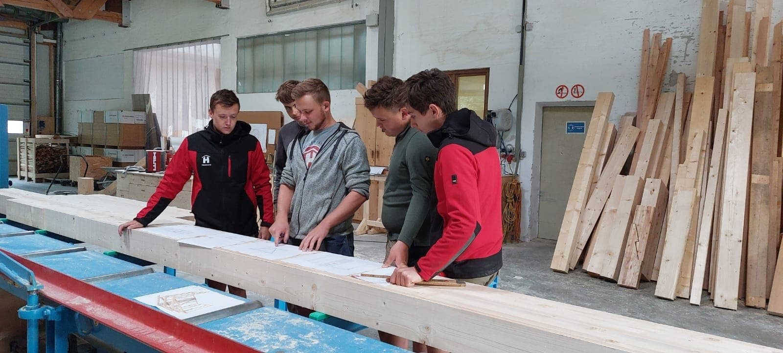 71987135-5341-483f-99f2-1c0ec0ce56ed