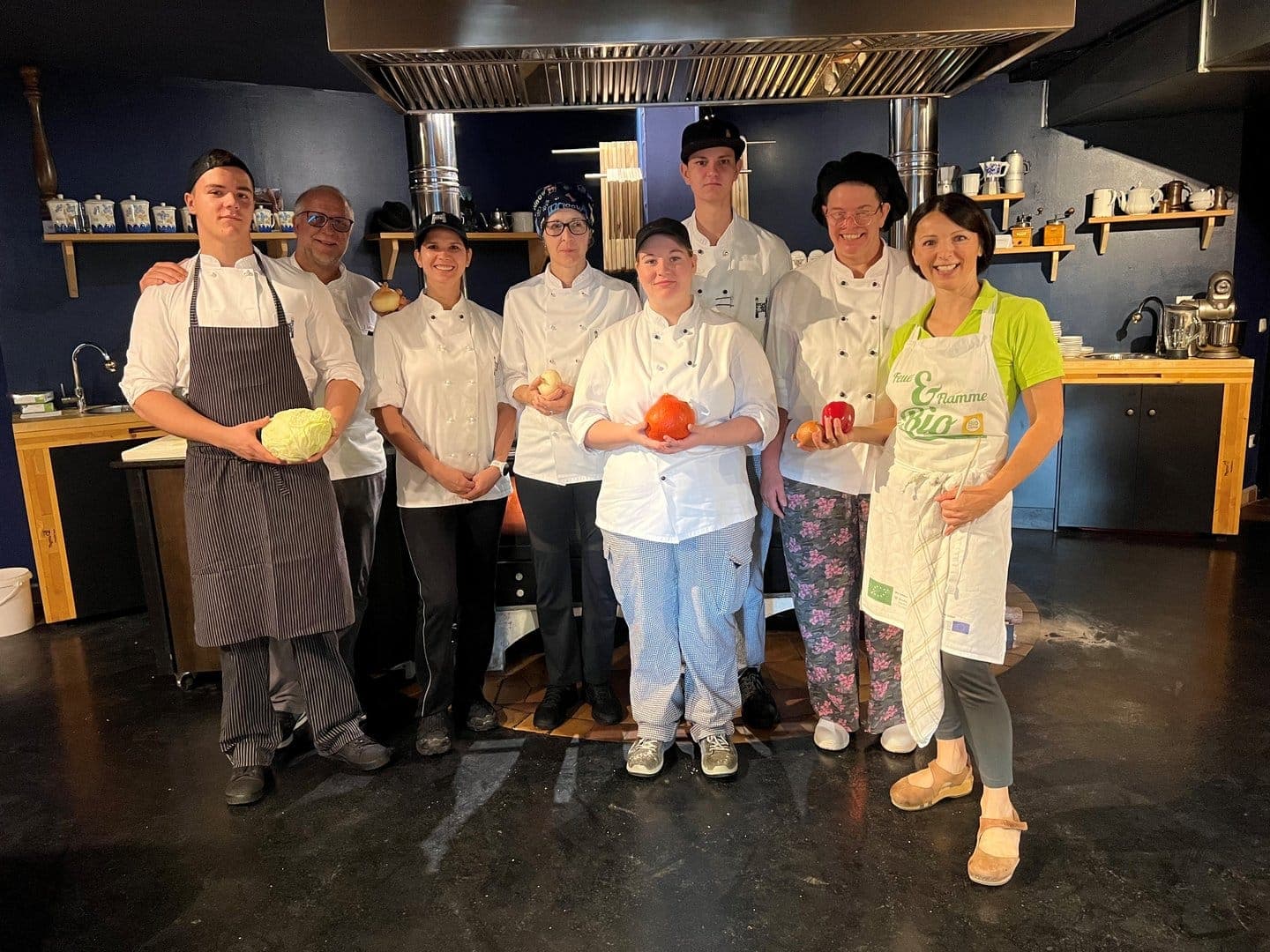 7c02b9aa-0553-4795-985e-659e111fe665