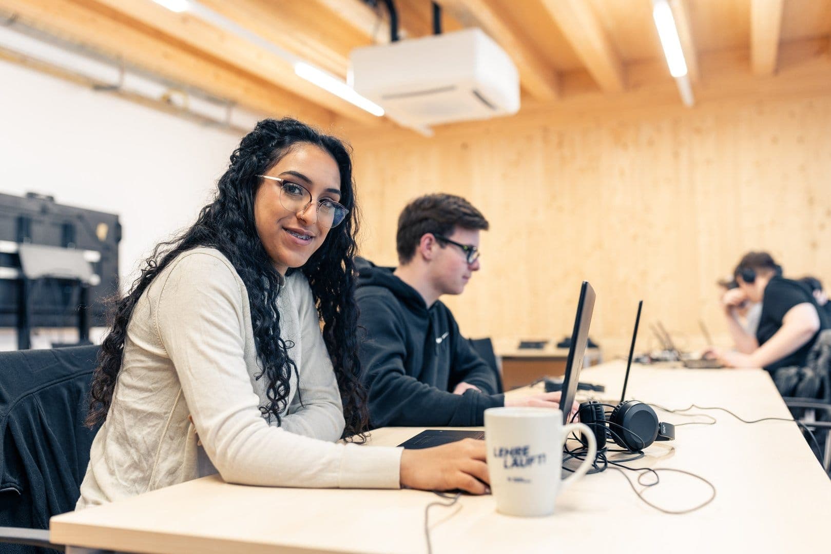 59ad29d5-1c2a-4adc-ba0a-8c9ced9d4463