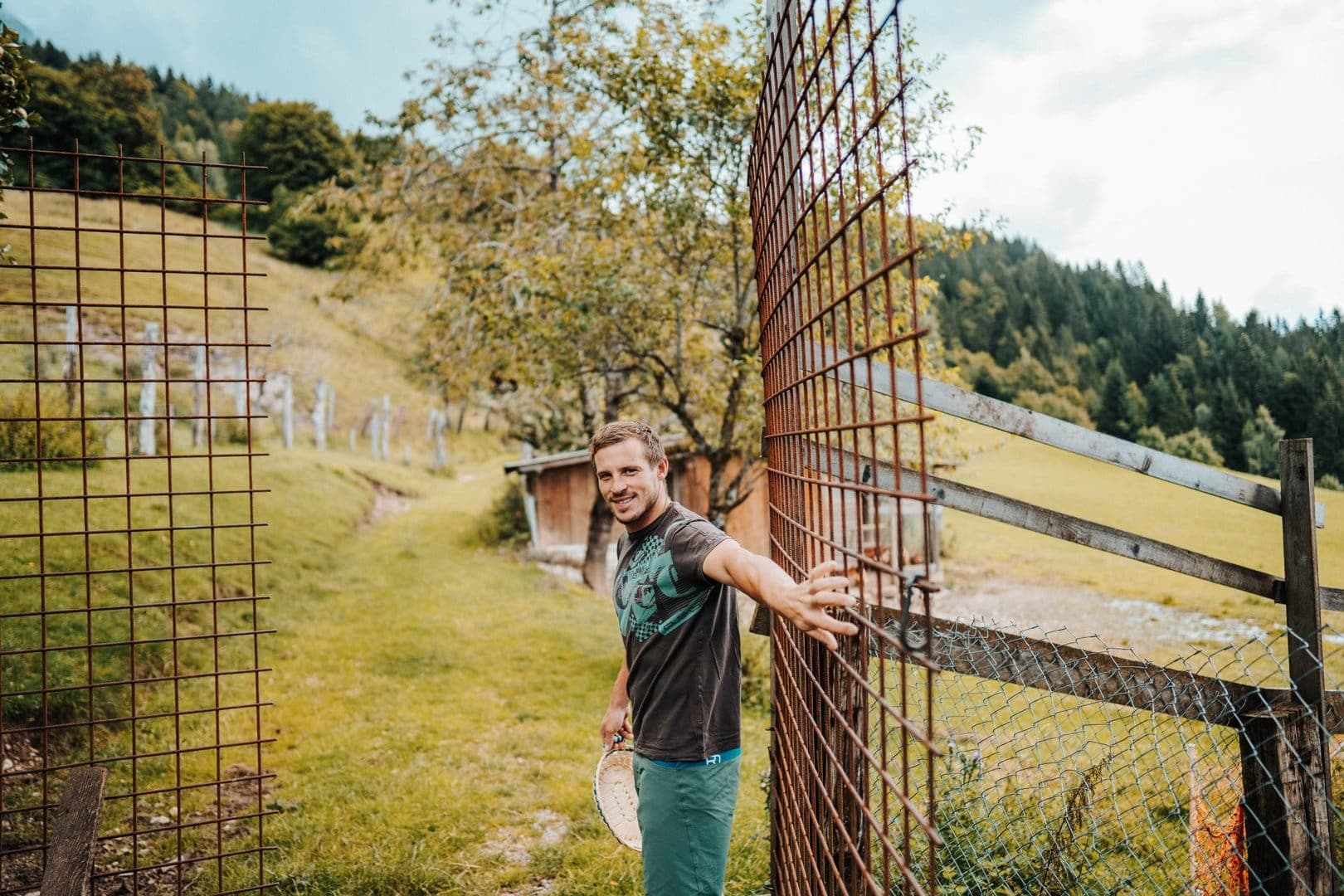 f6187dac-a41e-4b03-b251-935bae71d0f6